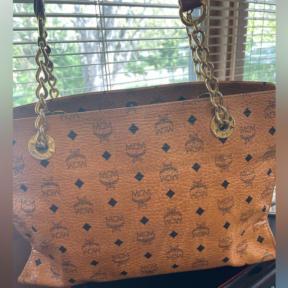 MCM CHAIN TOTE BAG - Picture 2 of 11